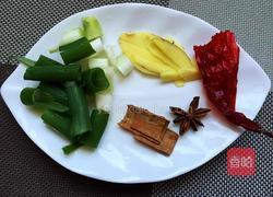 糖醋排骨的做法图解3