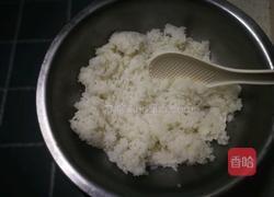 香肠豌豆海苔饭卷的做法图解5