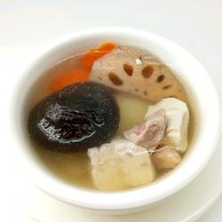 备孕汤谱 什锦汤7种食材营养均衡的做法[图]