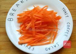 蒜苗炒鸡蛋的做法图解2