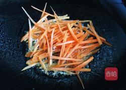 蒜苗炒鸡蛋的做法图解5