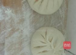 猪肉葱花大蒸包的做法图解4