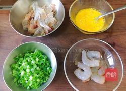 滑蛋虾仁饭的做法图解2