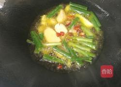 昂刺鱼炖臭干的做法图解3