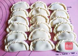 韭菜肉馅饺子(花边饺)的做法图解12