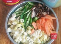 青椒香菇鸡胗的做法图解3