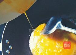 火腿炒鸡蛋的做法图解3