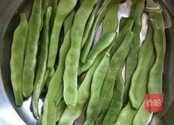 排骨炖豆角土豆的做法图解1