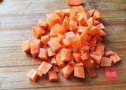 鱼子酱什锦包饭的做法图解3