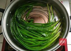 孜然烤韭菜的做法图解2