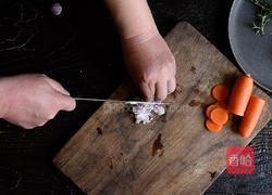 黑椒牛排意面的做法图解3