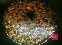 虾皮炒甜瓠子的做法图解2