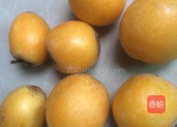 苹果枇杷汁的做法图解1