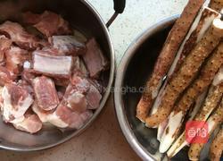 山药炖排骨的做法图解1