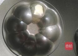 巧克力甜甜圈的做法图解1