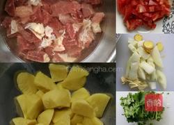 西红柿土豆牛腩汤的做法图解1
