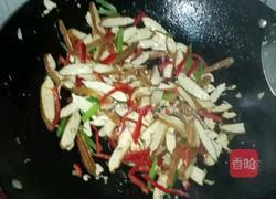 香干炒芹菜的做法图解6