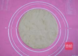 火腿虾仁披萨的做法图解7