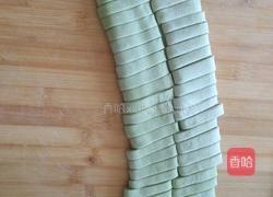 菠菜面条的做法图解6