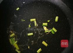 蒜苔炒鸡蛋的做法图解8