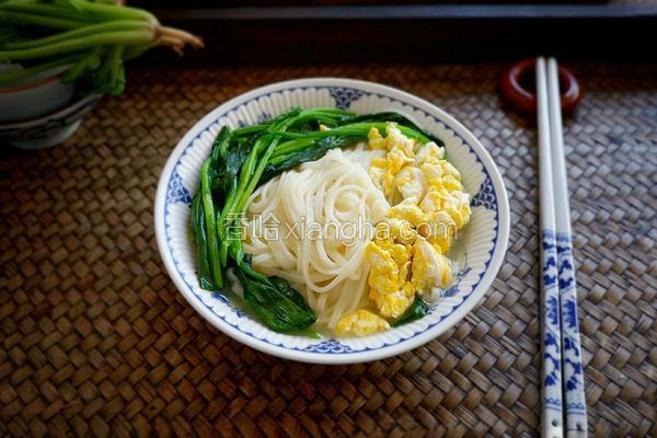 菠菜鸡蛋面