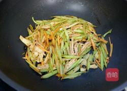 风味腐竹烩芹菜的做法图解9