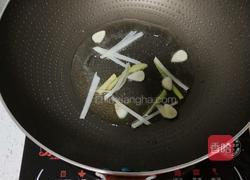 海鲜菇炒肉的做法图解6