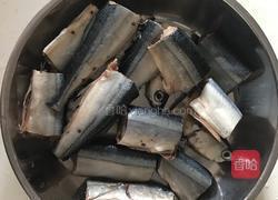 香煎秋刀鱼的做法图解1