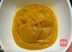 椒盐黑芝麻南瓜煎卷的做法图解2