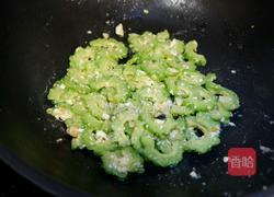 咸蛋苦瓜的做法图解8