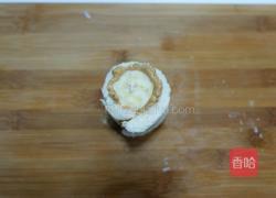 花生酱香蕉吐司卷的做法图解6