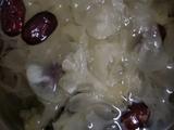 银耳红枣汤的做法[图]