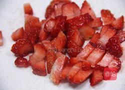 颜值爆棚的草莓蛋糕的做法图解10