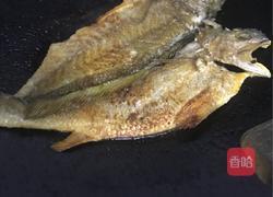 香柠煎黄花鱼的做法图解1