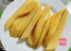 芒果班戟的做法图解2