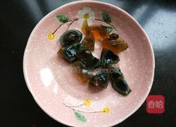 芹菜叶皮蛋瘦肉汤的做法图解5