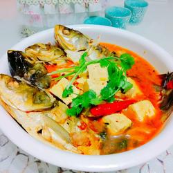 鲢鱼炖豆腐的做法[图]
