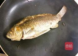 无刺鲫鱼豆腐汤的做法图解5