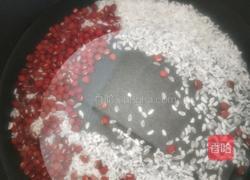 大米红小豆粥的做法图解3