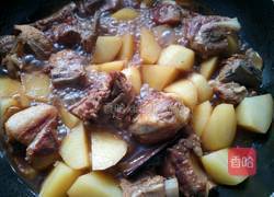 红烧排骨炖土豆的做法图解21