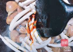 沙蛤海鲜汤的做法图解5