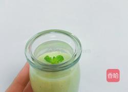 香蕉牛油果奶昔的做法图解4