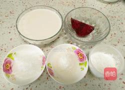 火龙果椰蓉奶冻的做法图解1
