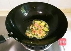 菜油肉丝菠菜汤的做法图解3