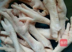 泡椒凤爪的做法图解1