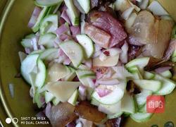 懒人电饭煲腊肉焖饭的做法图解11