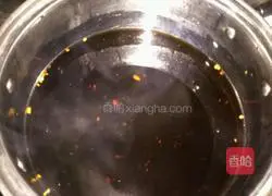 Illustration of how to make pickled cucumbers 4