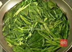 果仁菠菜的做法图解1