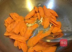 牛肉炒胡萝卜(芹菜、洋葱)的做法图解4