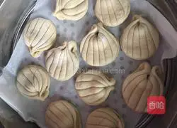 Illustration of how to make shell biscuits 7